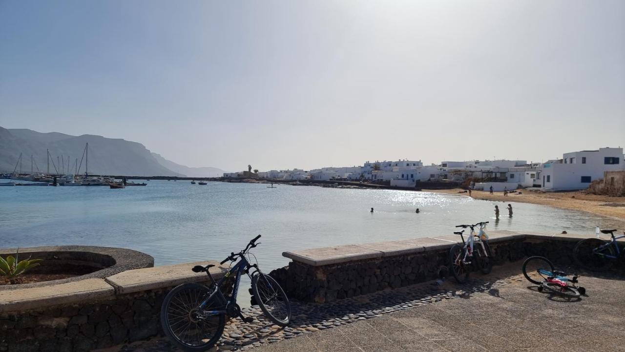 Suite Marrakech Beach, La Graciosa. Caleta de Sebo Ngoại thất bức ảnh